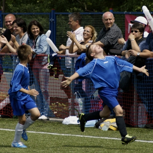 boys-playing-soccer